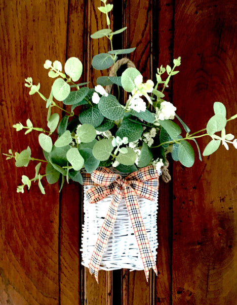 Small Spring Door Basket--Great Gift!