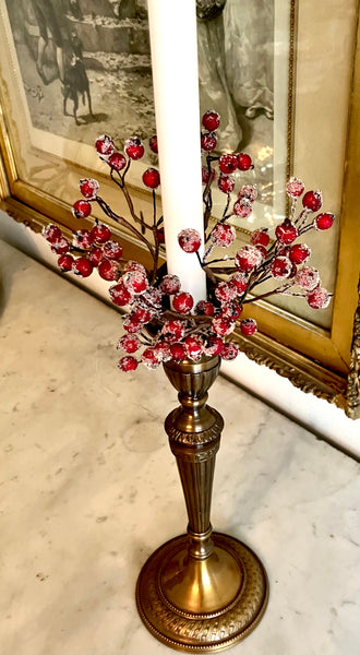 Red Frosted Berry Candle Ring