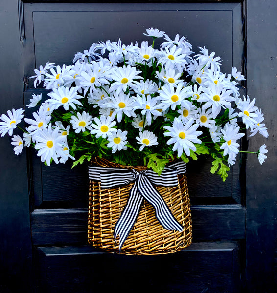 Large Daisy Door Basket