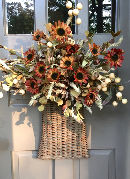 Autumnal Door Basket