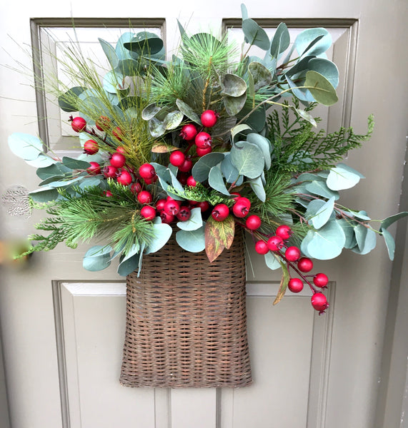 Holiday & Winter Door Basket