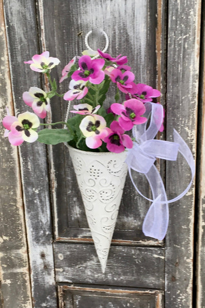 Pretty Pansy Cone-Pink