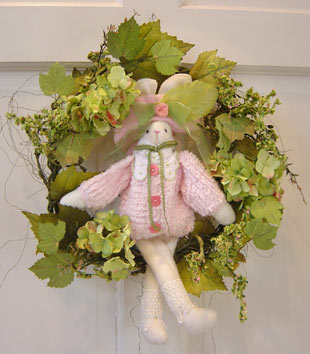 Miss Julia Rabbit Wreath