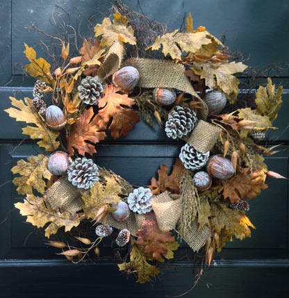 Oak Leaf & Acorn Wreath